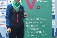 20 активных москвичей встретились с олимпийским чемпионом  по шорт-треку Виктором Аном
