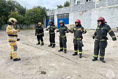 В Управлении по ЮЗАО Главного управления МЧС России по городу Москве регулярно проводятся учебно‑тренировочные занятия
